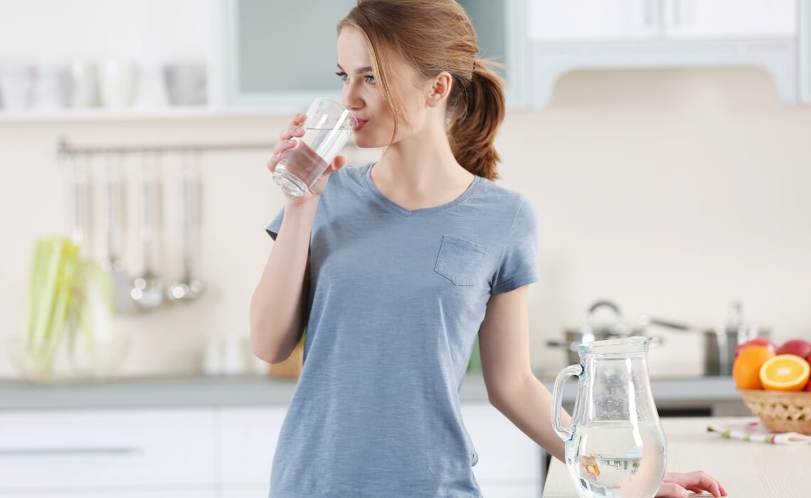 ¿Sabías que beber agua purificada tiene múltiples beneficios para tu salud?