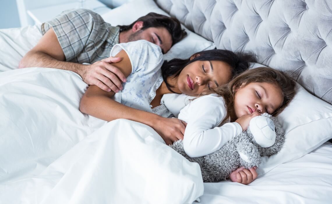 Dormir Acompañados: Beneficios, Retos y Claves para un Descanso de Calidad
